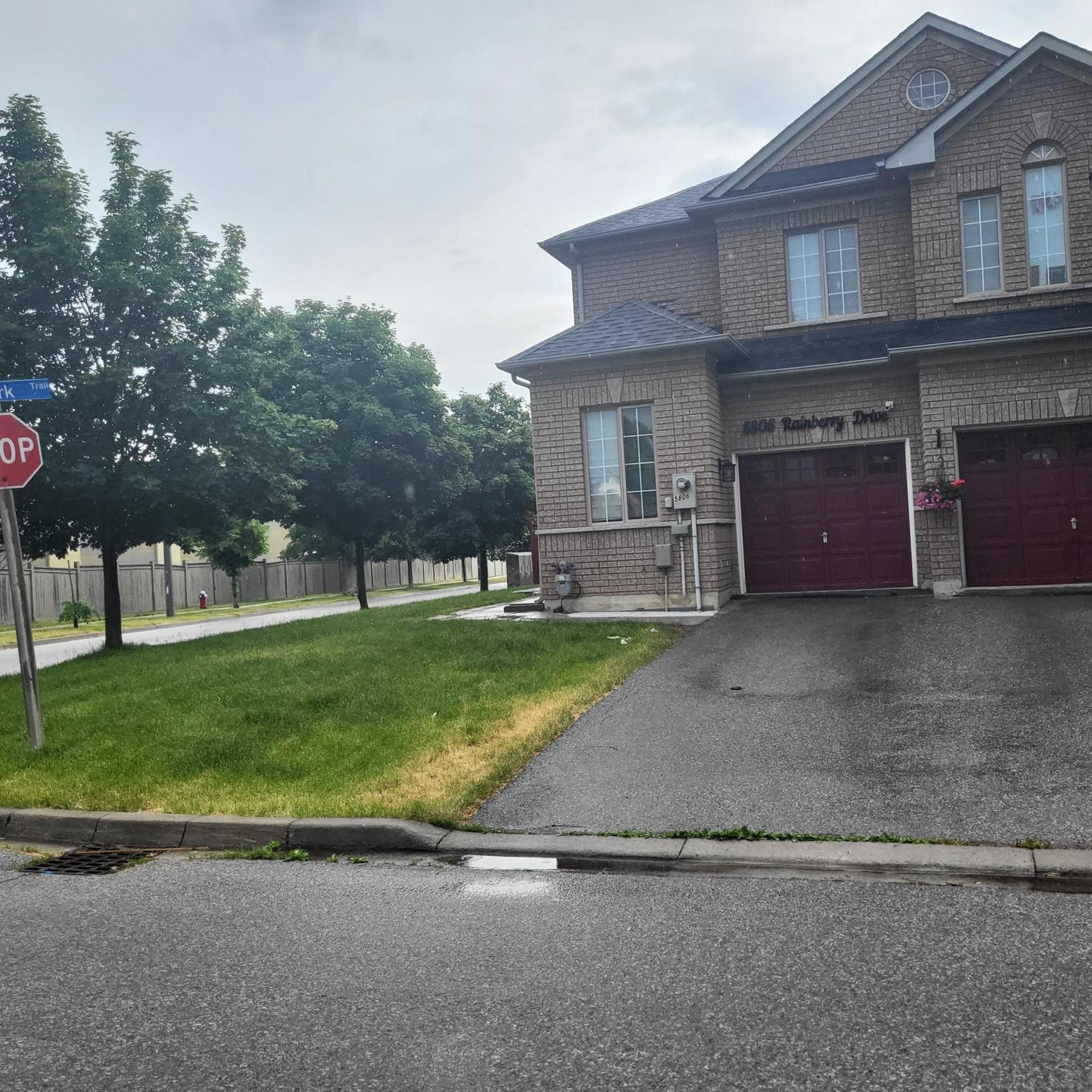 4 Bedrooms 4 Baths Complete Home In Churchill Meadows, Mississauga Exterior photo